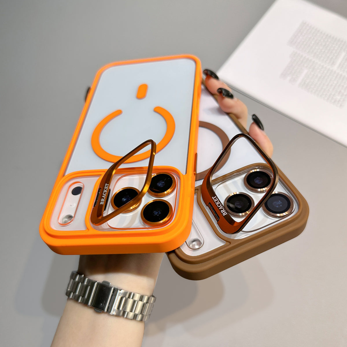 Magnetic Transparent Phone Case with Lens Holder