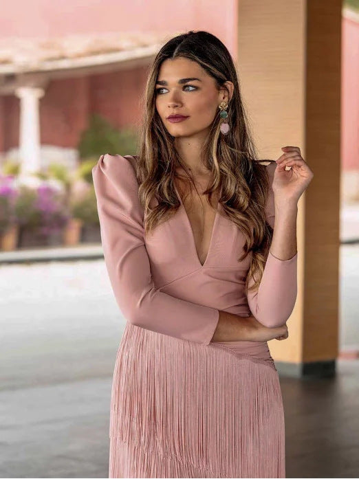 Rochie de seară maxi elegantă cu ciucuri