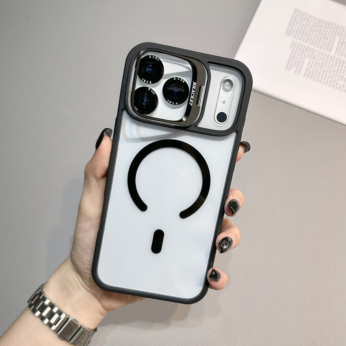 Magnetic Transparent Phone Case with Lens Holder