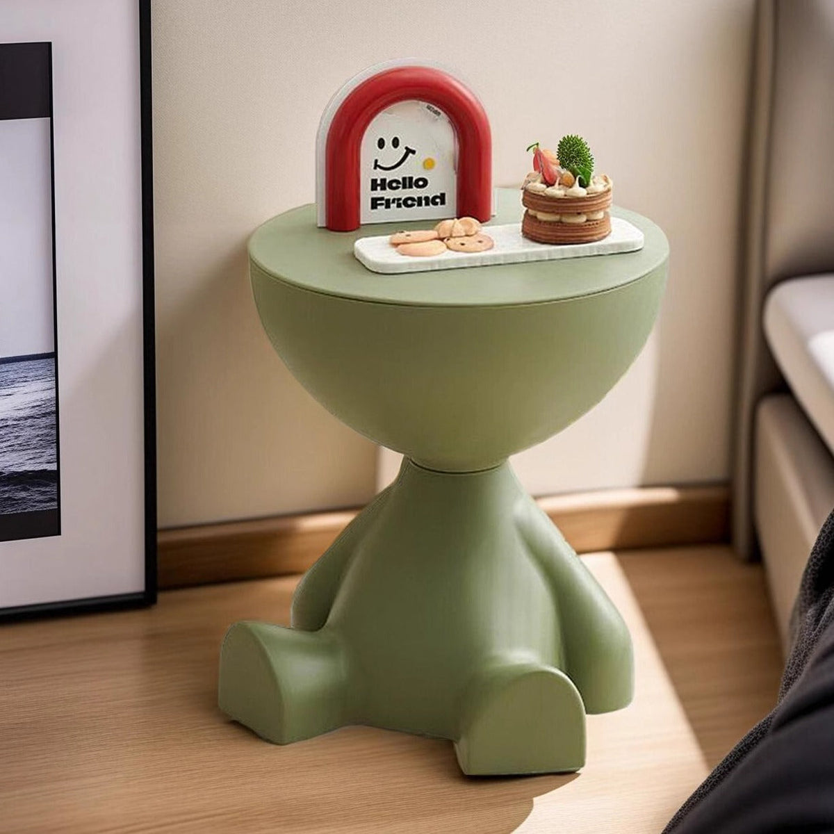 Plastic Side Table | Lokness