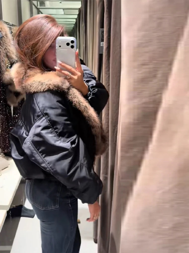 Women's Faux Fur Collar Winter Jacket - product image 4