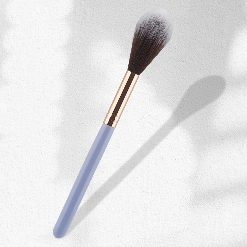 Soft Blush & Highlight Makeup Brush - product image 3