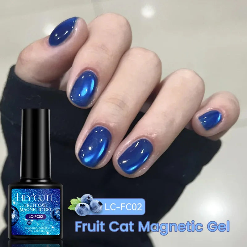 Ojă semipermanentă LILYCUTE Gold Coffee Cat-Eye, 7 ml
