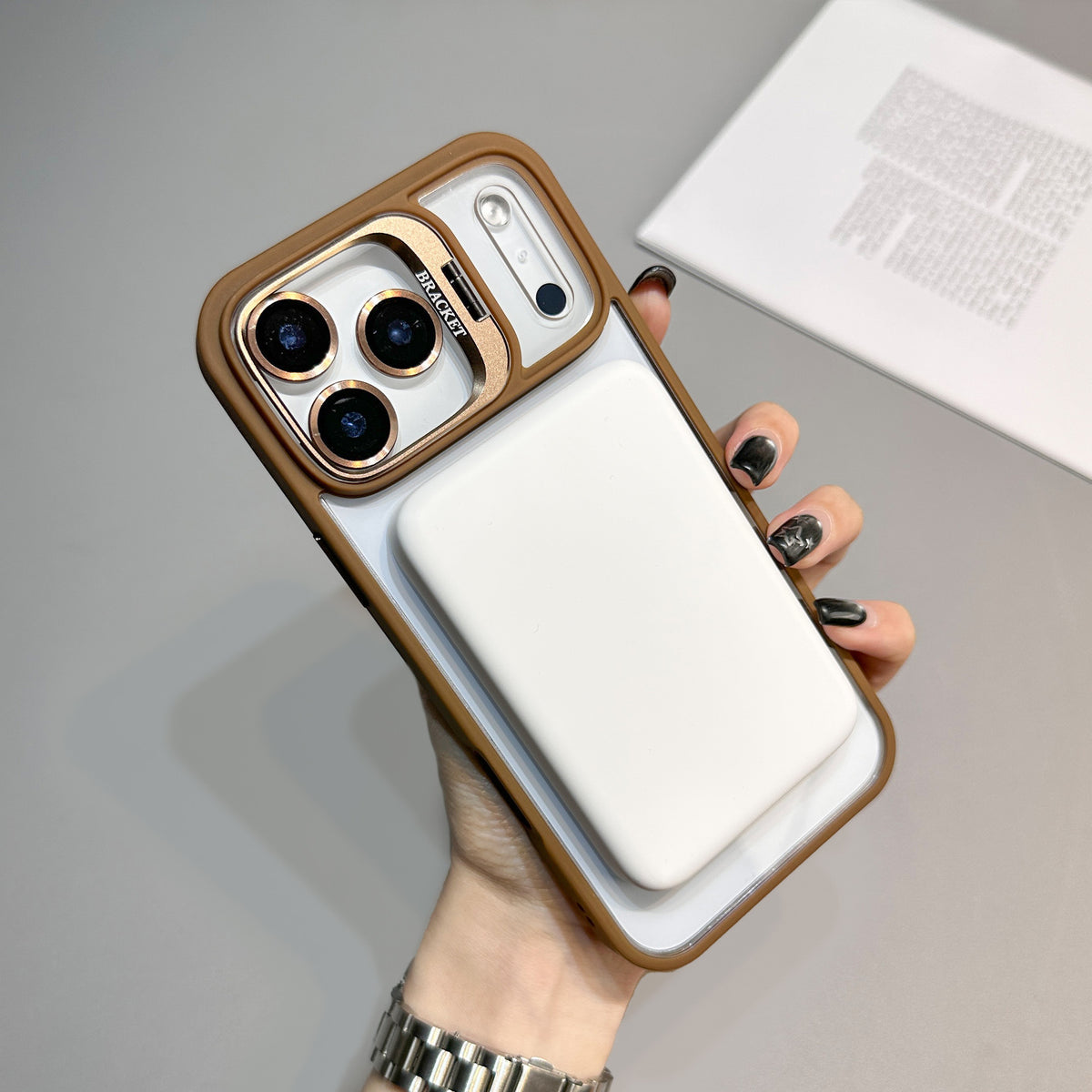 Magnetic Transparent Phone Case with Lens Holder