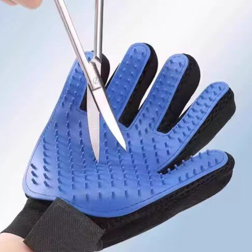 Pet grooming glove for dogs and cats - image 4