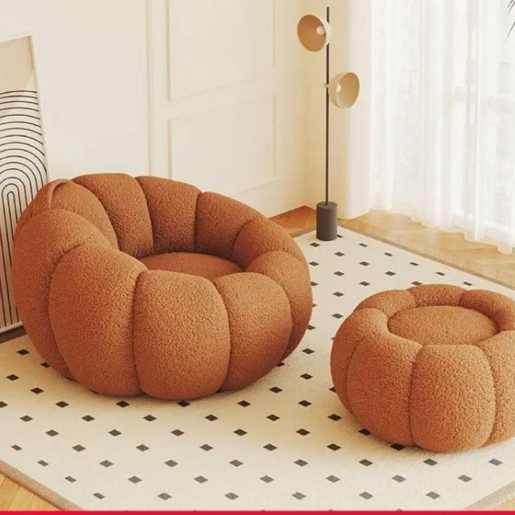 Swivel Lounge Chair